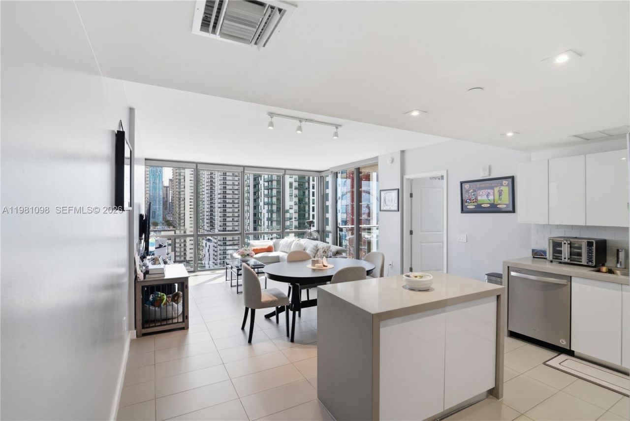 1600 NE 1st Ave , Unit 1610, Miami, FL 33132 Photo