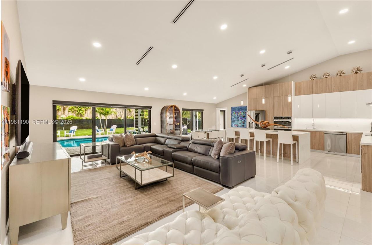 1840 SW 51st Ter, Plantation, FL 33317 Photo