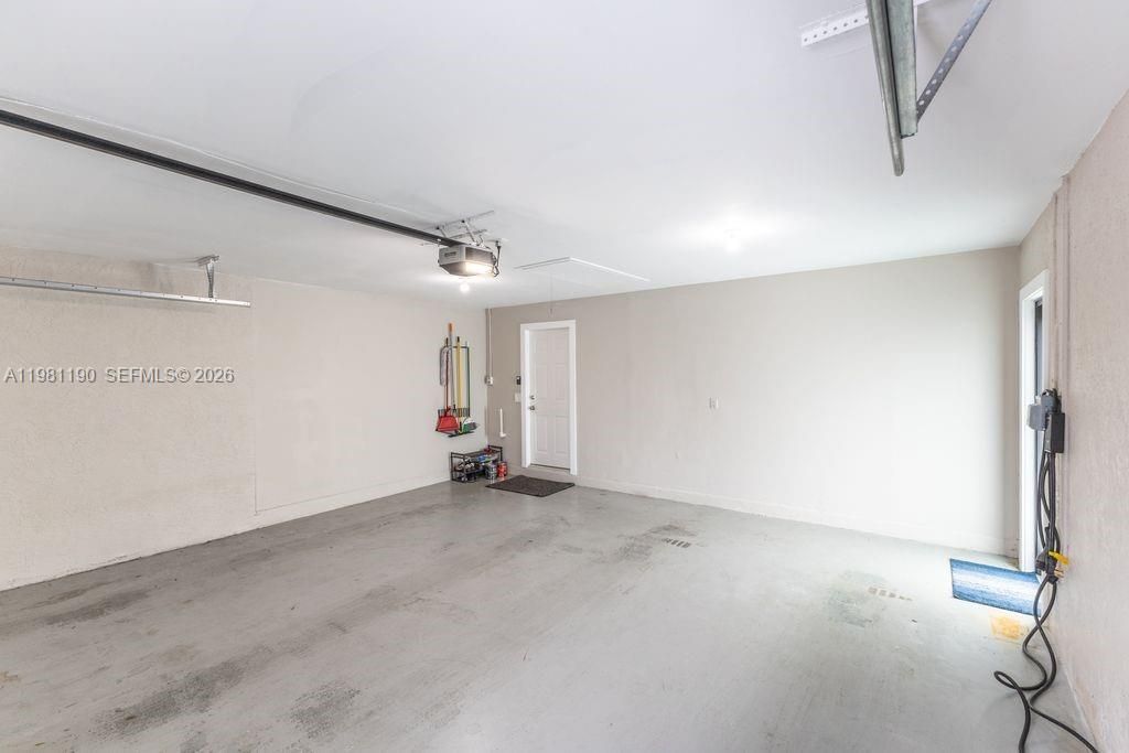 1840 SW 51st Ter, Plantation, FL 33317 Photo