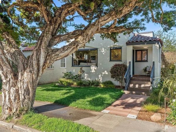 1120 Curtis St, Albany, CA 94706