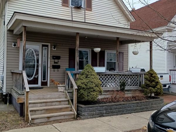 885 Emmett Street, Schenectady, NY 12307