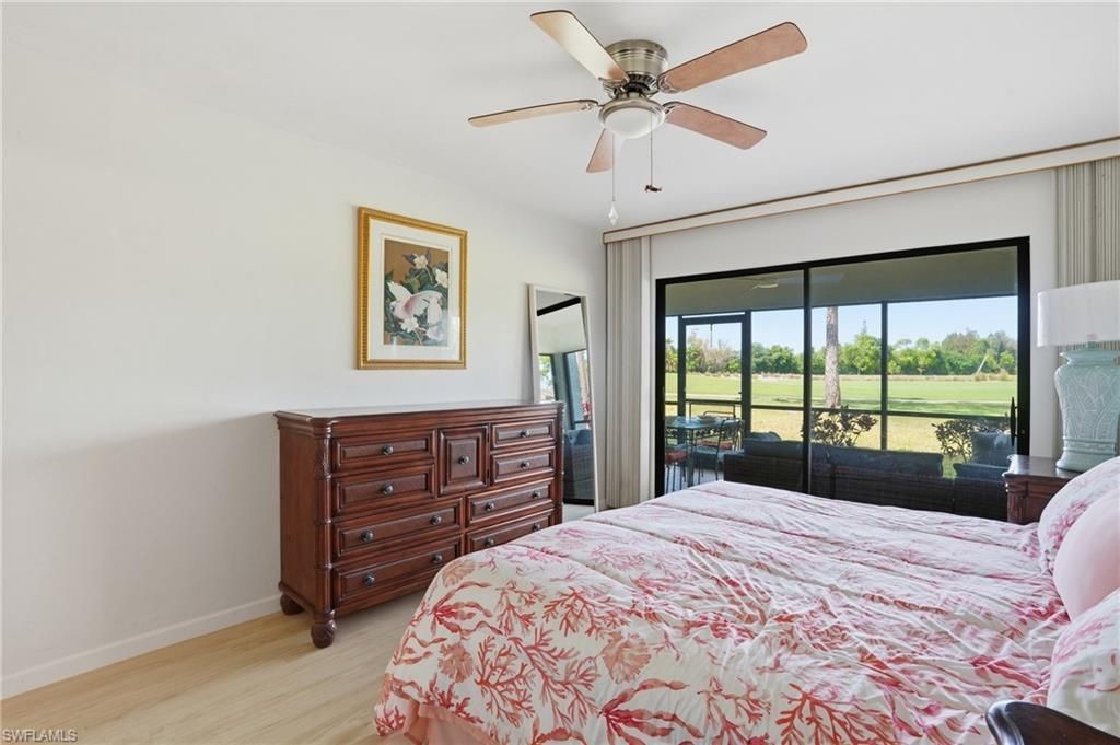 5585 Trailwinds Dr, Unit 314, Fort Myers, FL 33907 Photo