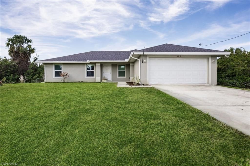 6023 Thrush Ave, Fort Myers, FL 33905 Photo