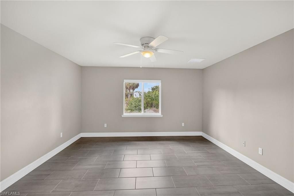 6023 Thrush Ave, Fort Myers, FL 33905 Photo