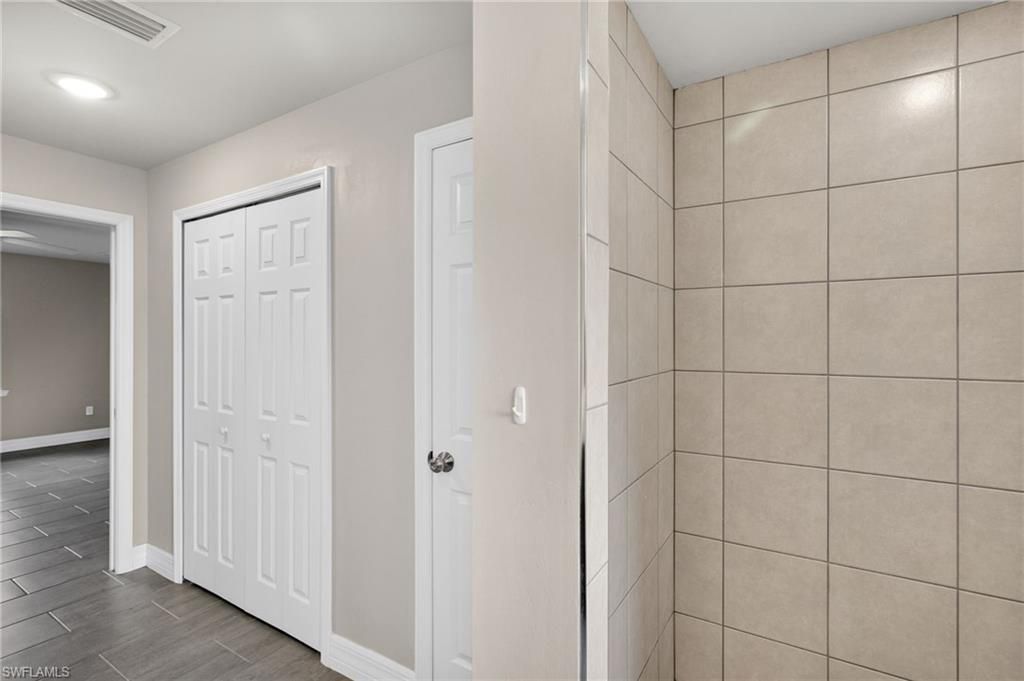 6023 Thrush Ave, Fort Myers, FL 33905 Photo