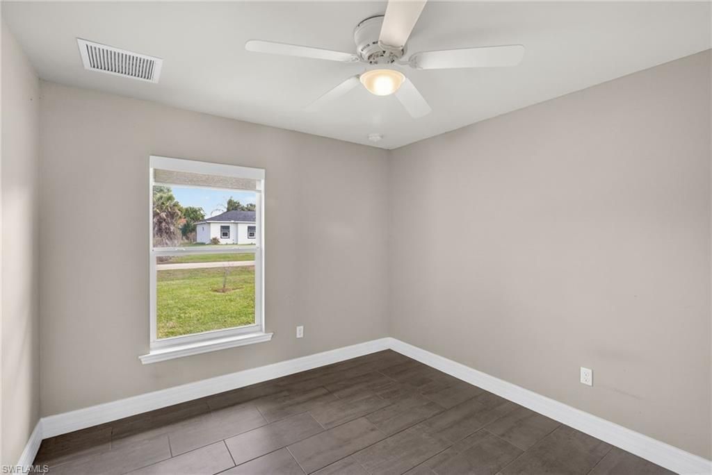 6023 Thrush Ave, Fort Myers, FL 33905 Photo