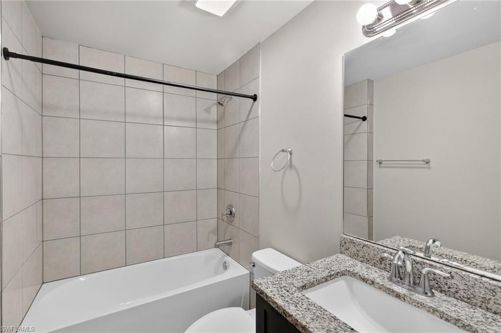 6023 Thrush Ave, Fort Myers, FL 33905 Photo