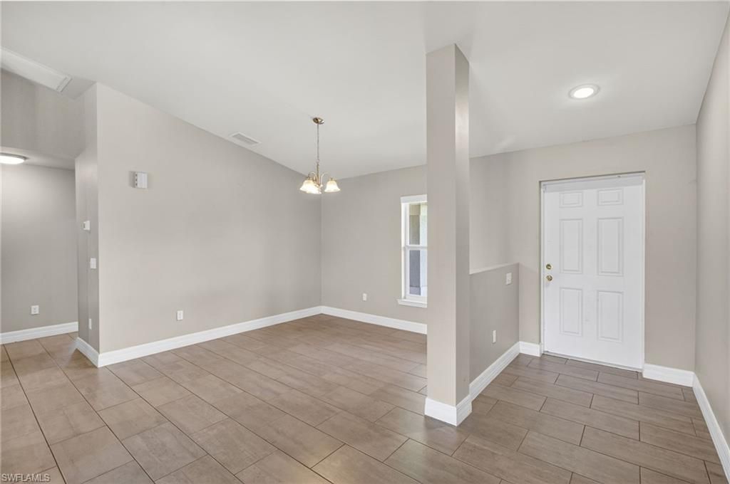 6023 Thrush Ave, Fort Myers, FL 33905 Photo