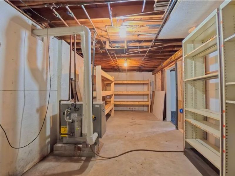 1212 Maine Boulevard, East Liverpool, OH 43920 Photo 18