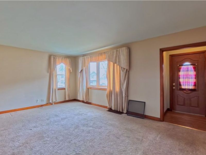 1212 Maine Boulevard, East Liverpool, OH 43920 Photo 19