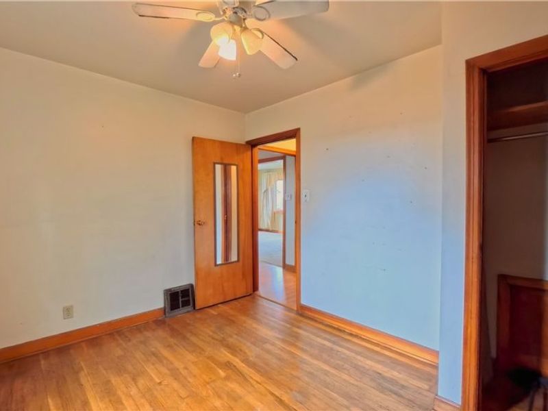 1212 Maine Boulevard, East Liverpool, OH 43920 Photo 27