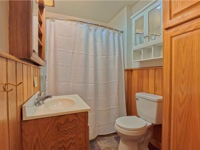 1212 Maine Boulevard, East Liverpool, OH 43920 Photo 28