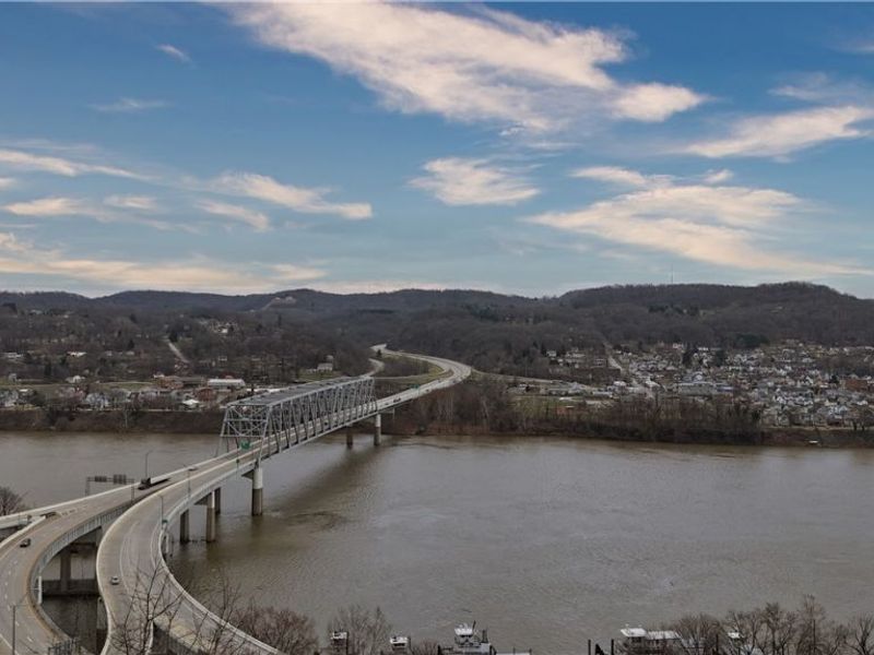 1212 Maine Boulevard, East Liverpool, OH 43920 Photo 3