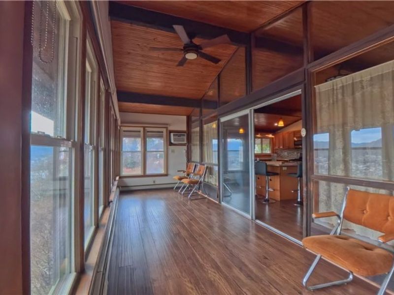 1212 Maine Boulevard, East Liverpool, OH 43920 Photo 7