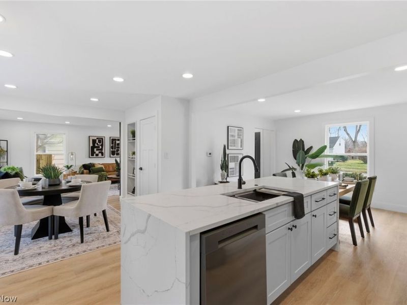 20200 Kramer Drive , Rocky River, OH 44116 Photo 9