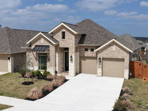 1838 Luna, New Braunfels, TX 78132