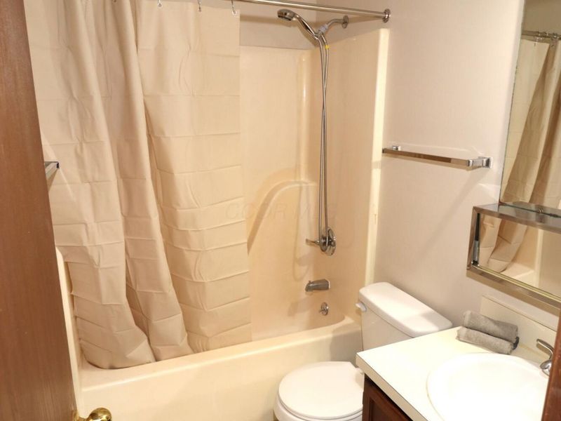 309 Lake Street , Delaware, OH 43015 Photo 14