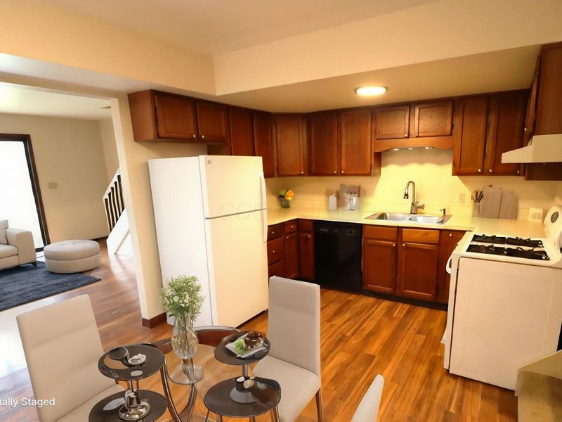 309 Lake Street , Delaware, OH 43015 Photo 3