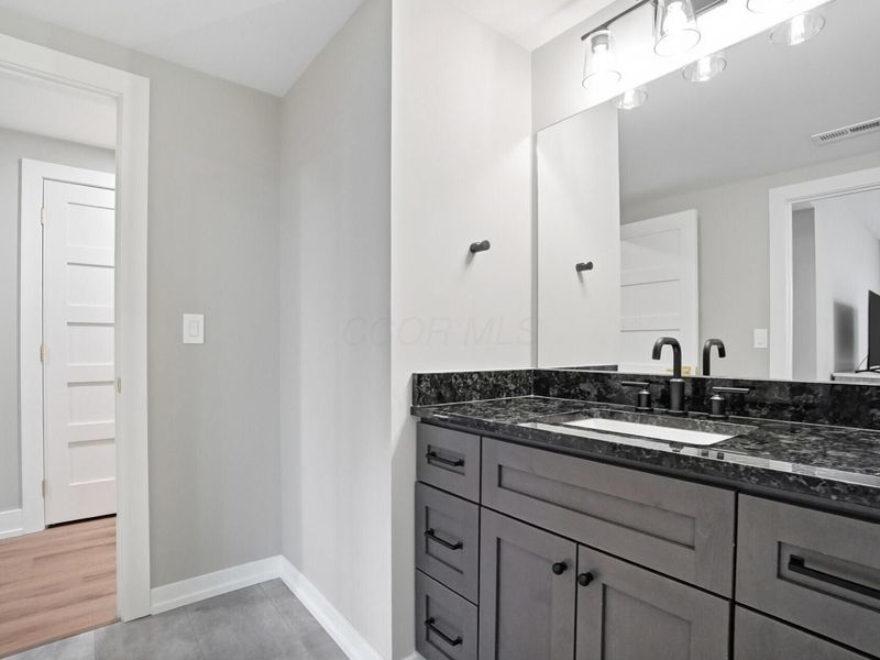 8140 Schleppi Road, Westerville, OH 43081 Photo 59