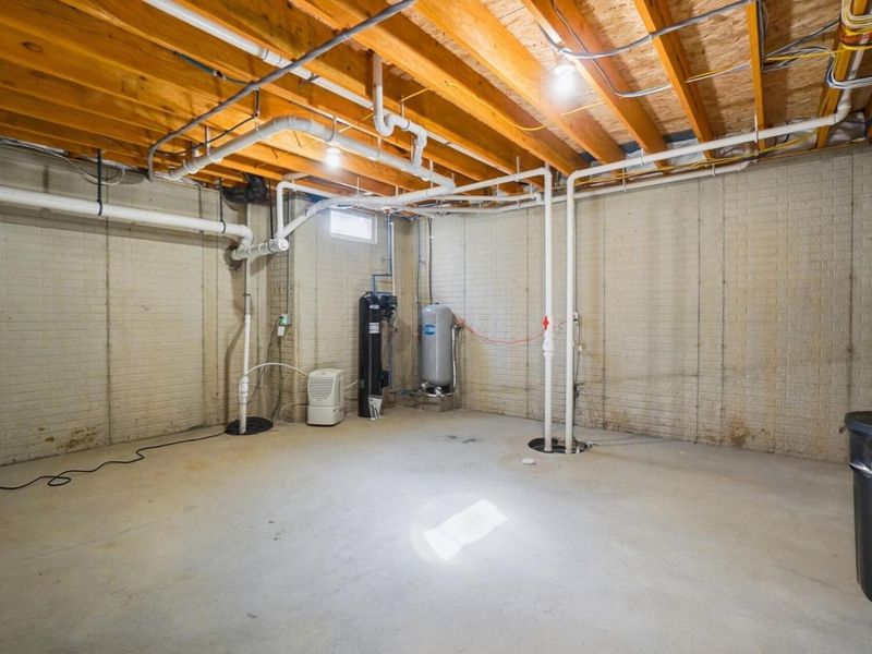 8140 Schleppi Road , Westerville, OH 43081 Photo 72