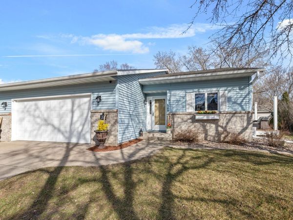 509 20th Ave S, Onalaska, WI 54650