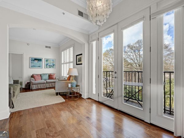 2255 Peachtree Road, Unit 520, Atlanta, GA 30309