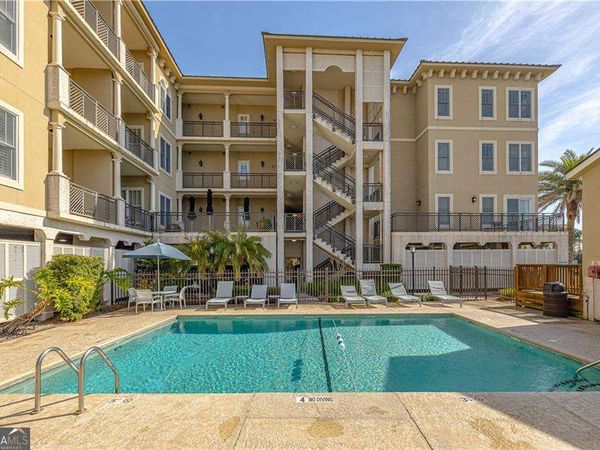 1015 Beachview Drive, Unit 205, St. Simons, GA 31522