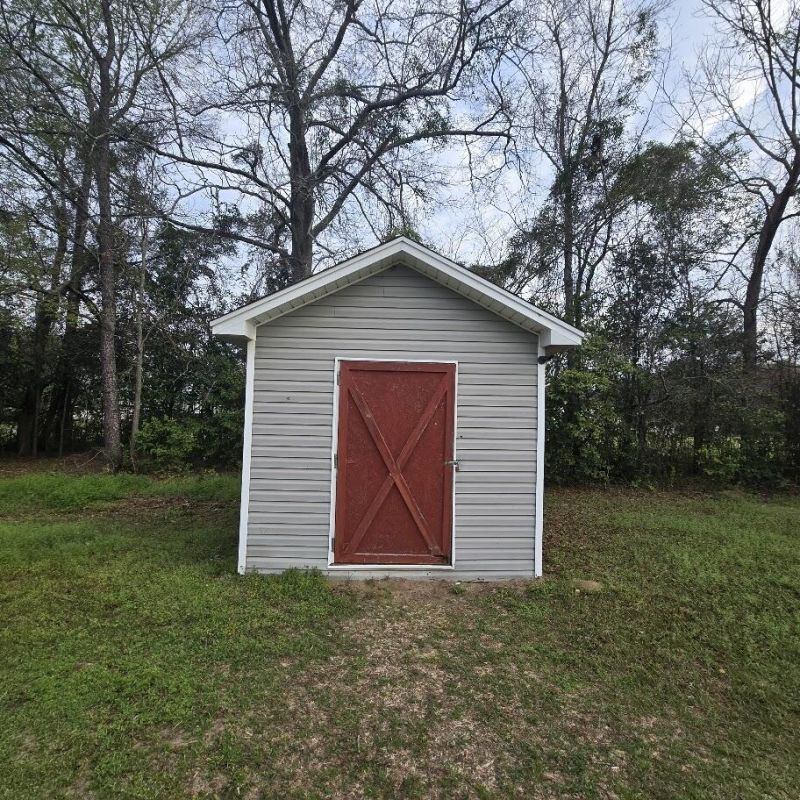 815 Northwood Drive Photo 5