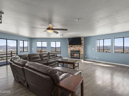 9906 N Virginia Street, Reno, NV 89506 Photo