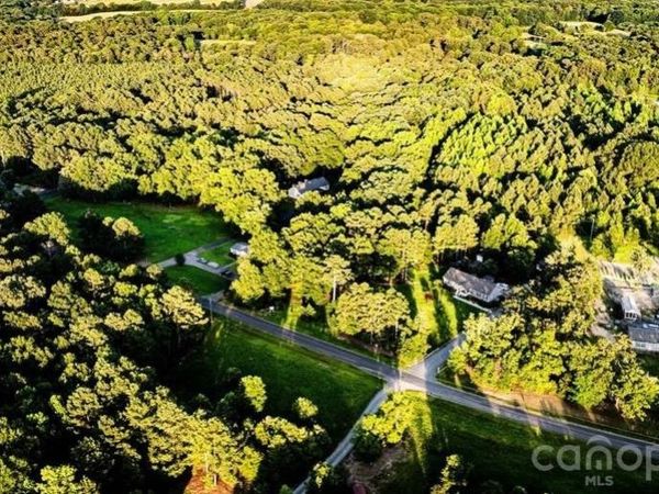 5606 Flint Ridge Church Road , Marshville, NC 28103