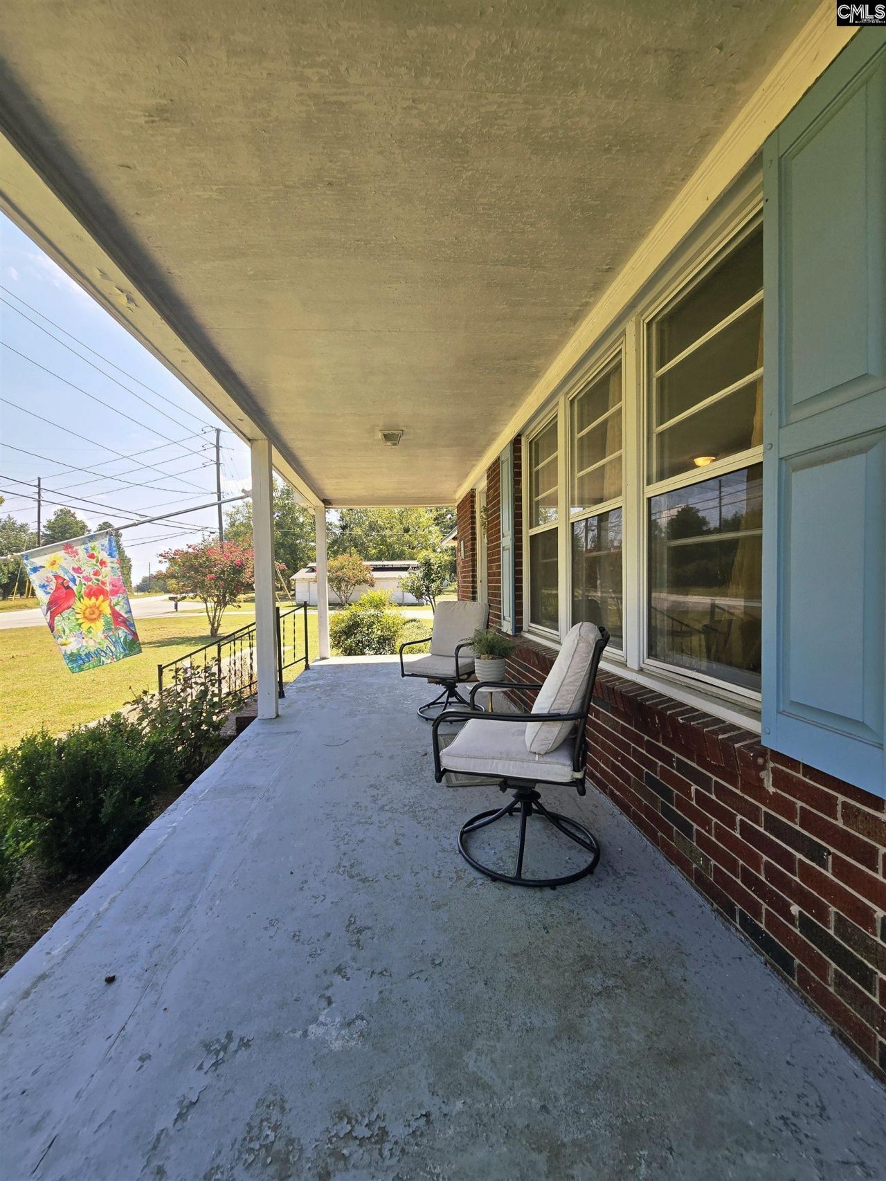 155 S East Ave Photo 13