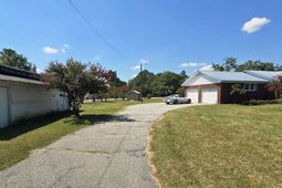 155 S East Ave photo 4