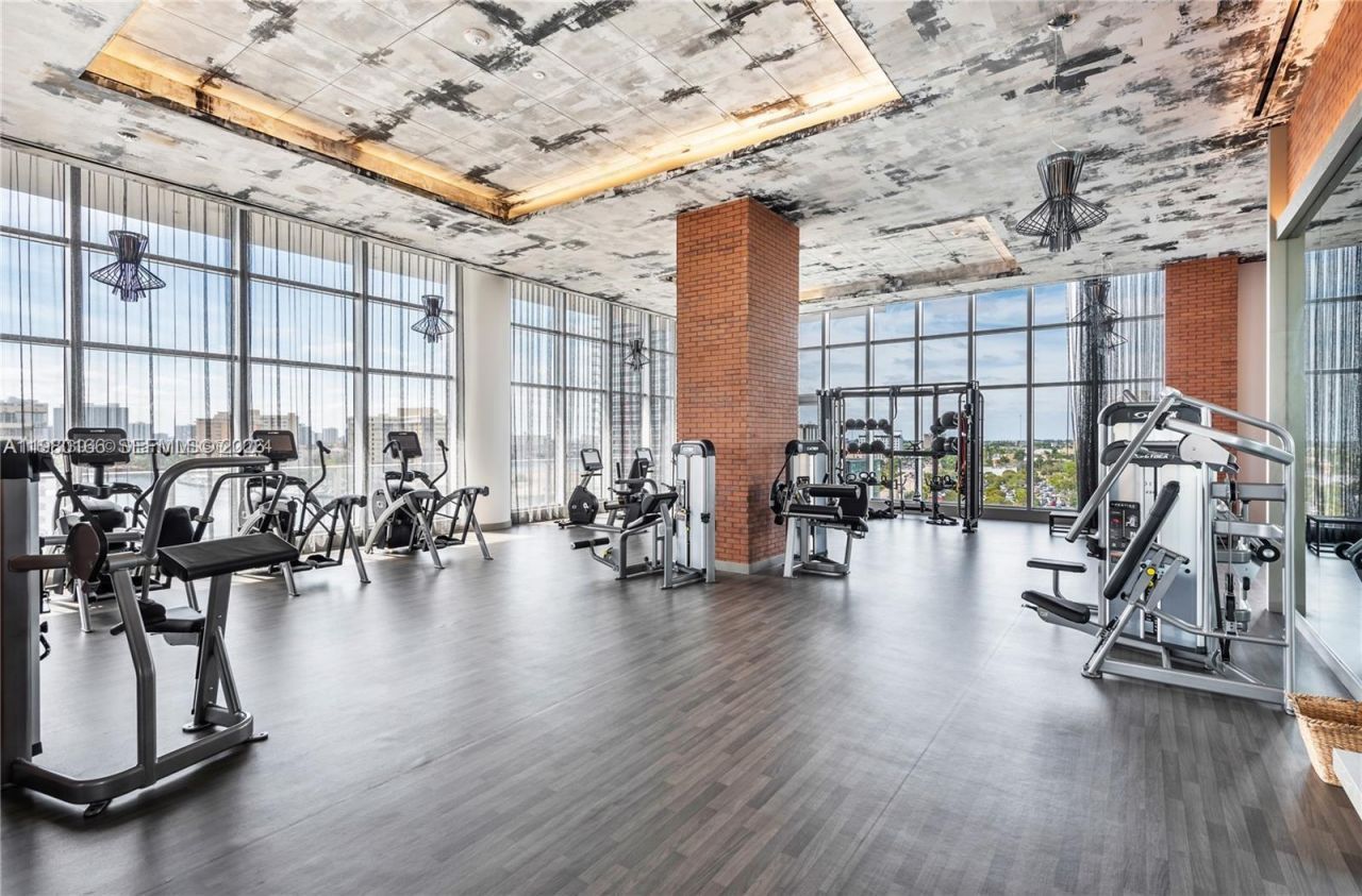 4010 S Ocean Dr , Unit R2804, Hollywood, FL 33019 Photo