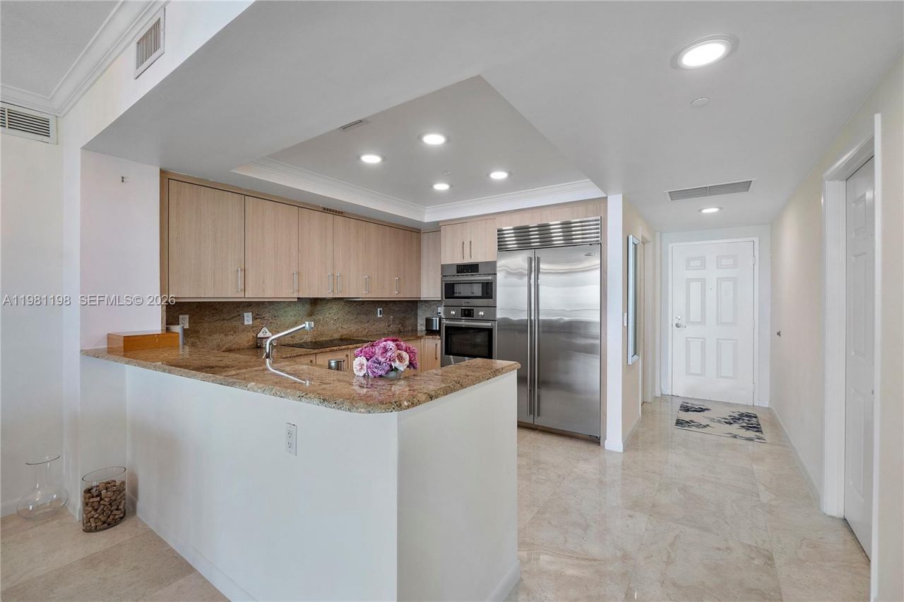 1819 SE 17th St , Unit 906, Fort Lauderdale, FL 33316 Photo