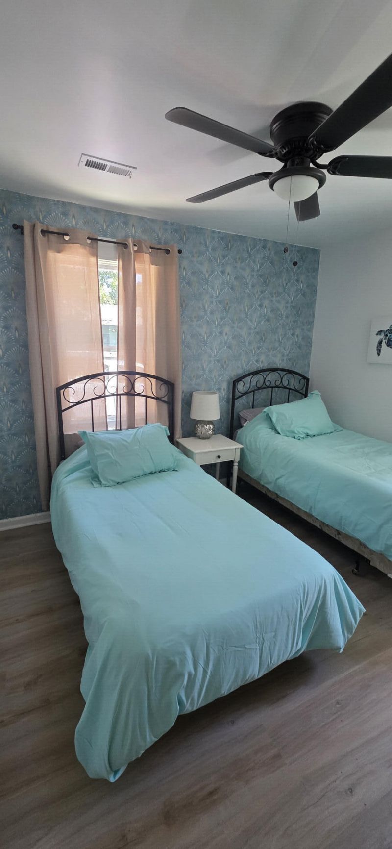 1339 S Lakeland Drive Photo 10