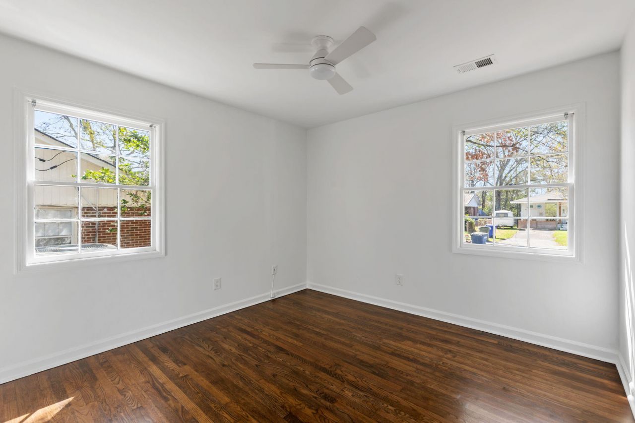 2480 Lantern Street Photo 14