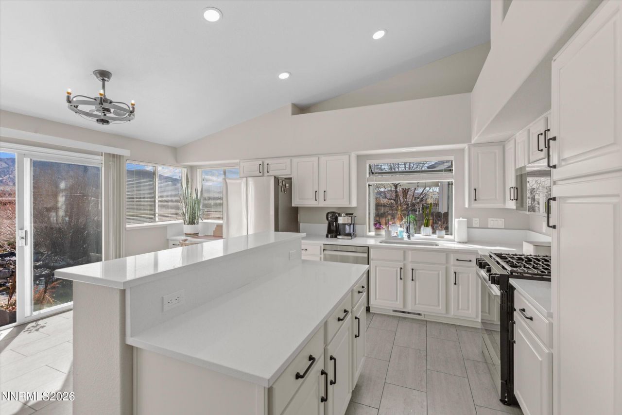 2790 Fairwood Drive, Reno, NV 89502 Photo