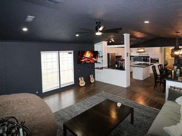 986 County Road 1785, Sunset, TX 76270