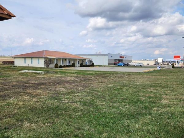 N Second St., Frankfort, OH 45628