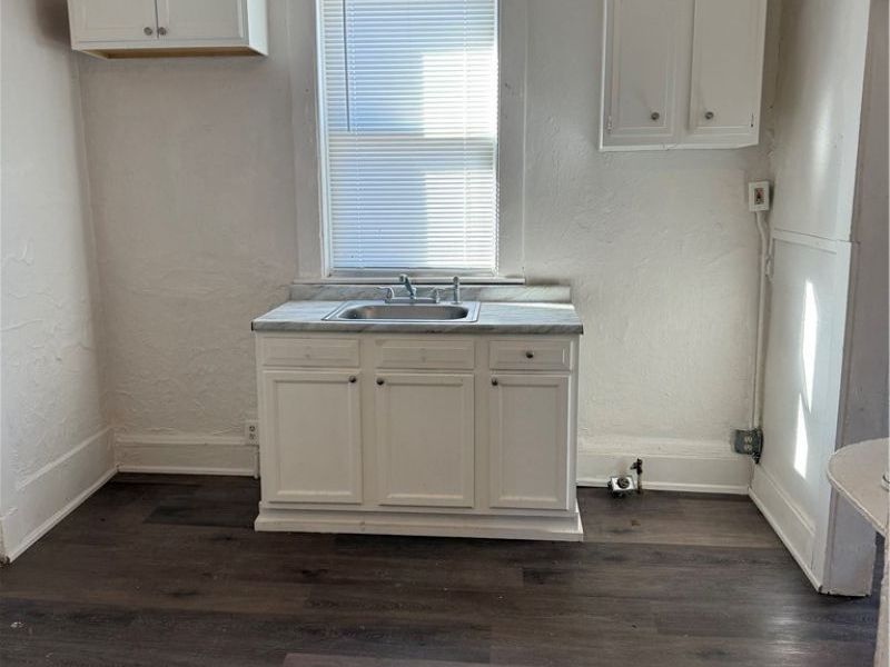 3865 W 40th Street, Cleveland, OH 44109 Photo 18