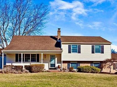 891 SPRUCE LANE, HARLEYSVILLE, PA 19438