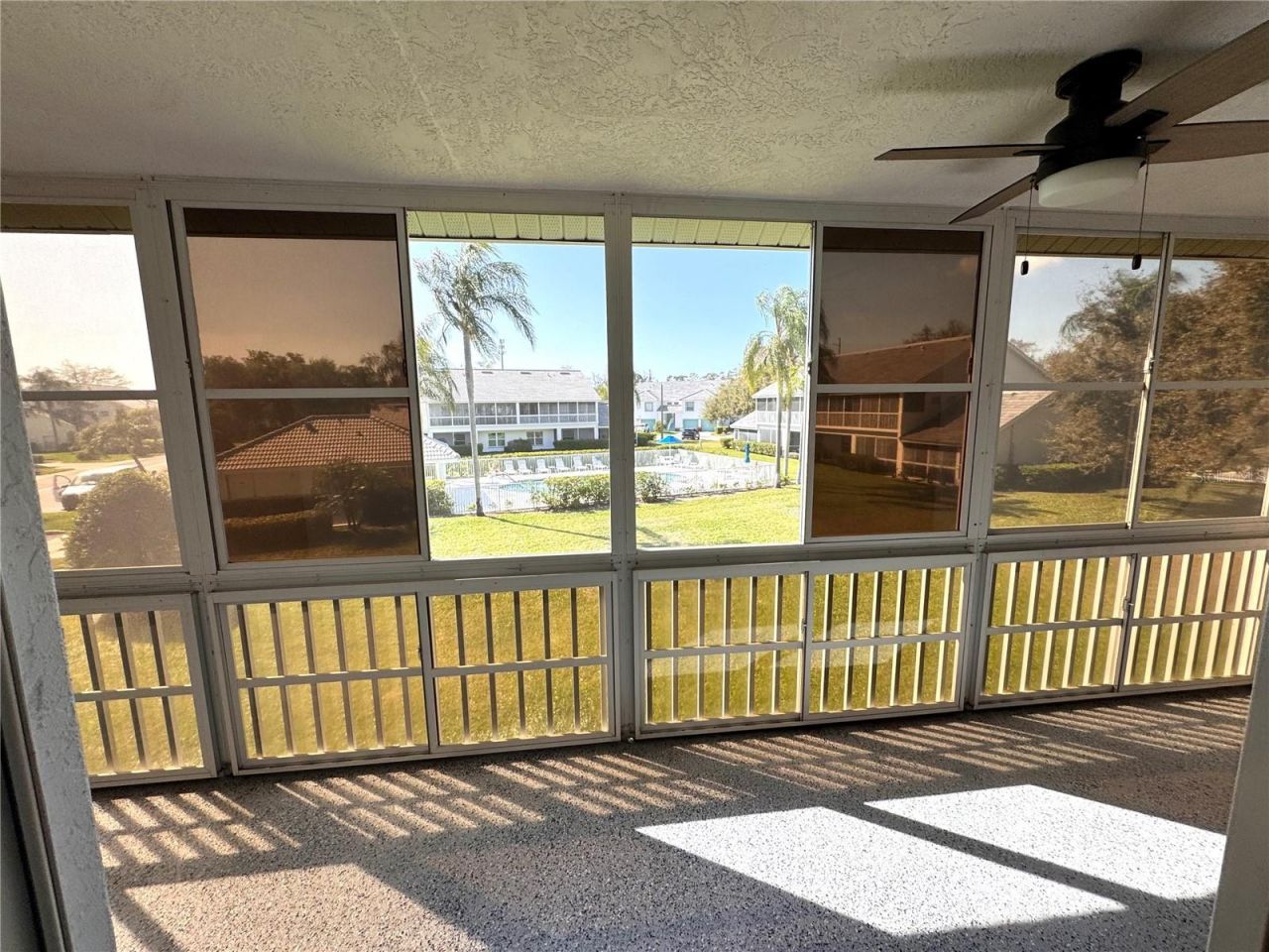6629 Pineview Terrace , Unit 5-20, Bradenton, FL 34203 Photo