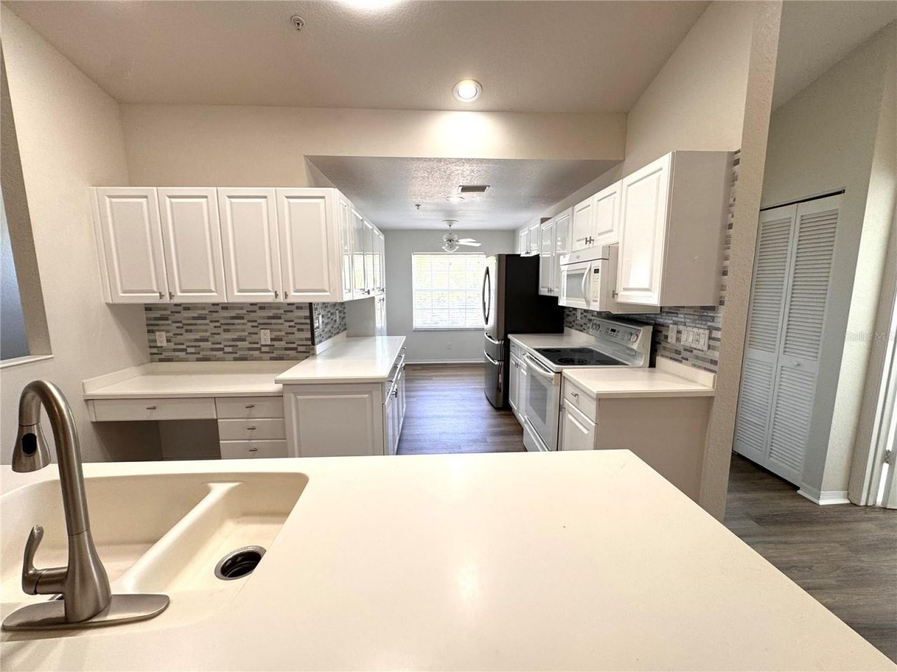 6629 Pineview Terrace , Unit 5-20, Bradenton, FL 34203 Photo