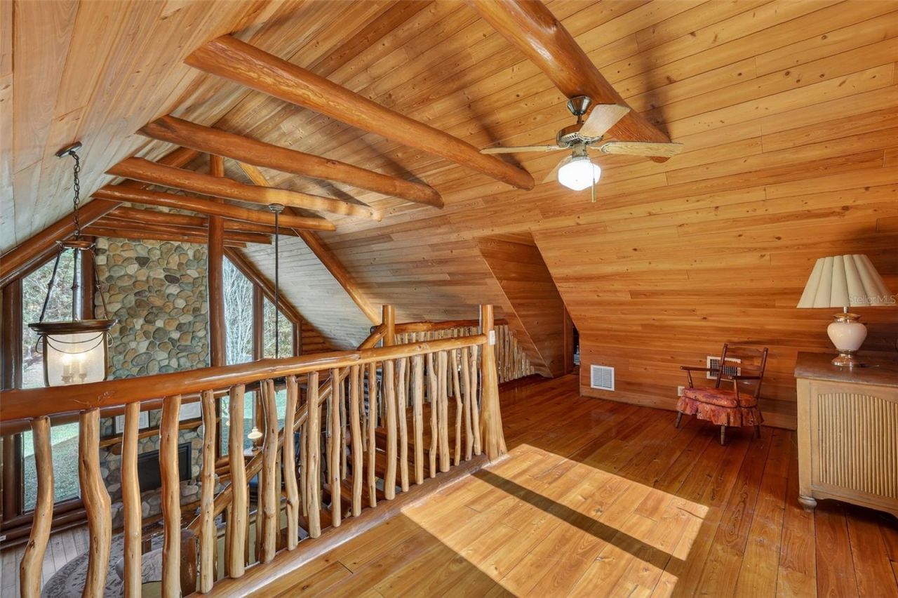 40242 Emeralda Island Road , Leesburg, FL 34788 Photo