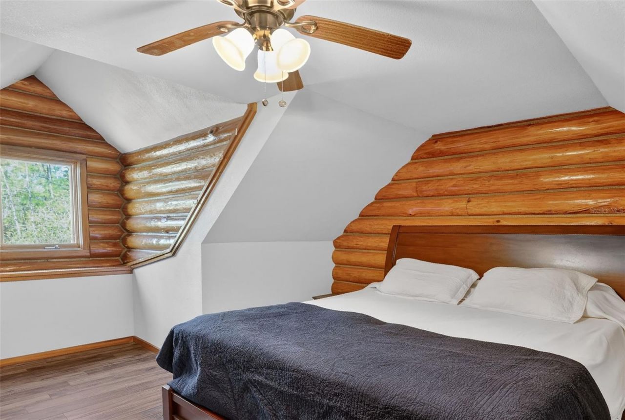 40242 Emeralda Island Road , Leesburg, FL 34788 Photo