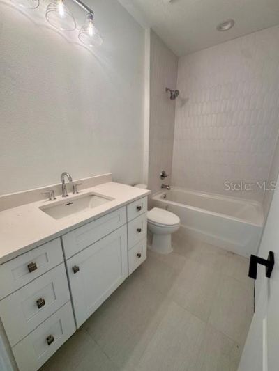 4405 W Ballast Point Boulevard, Tampa, FL 33611 Photo