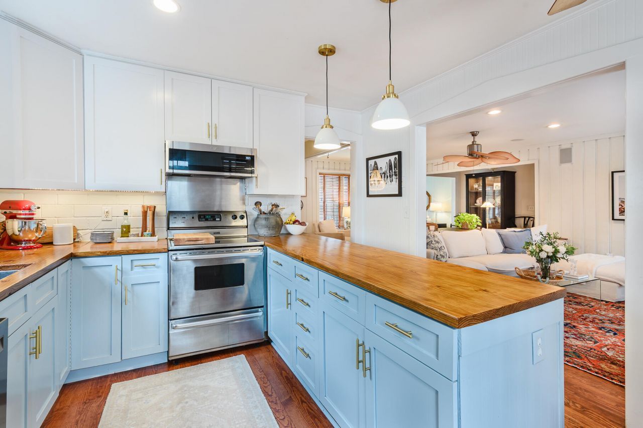 1160 Parkway Drive Photo 12