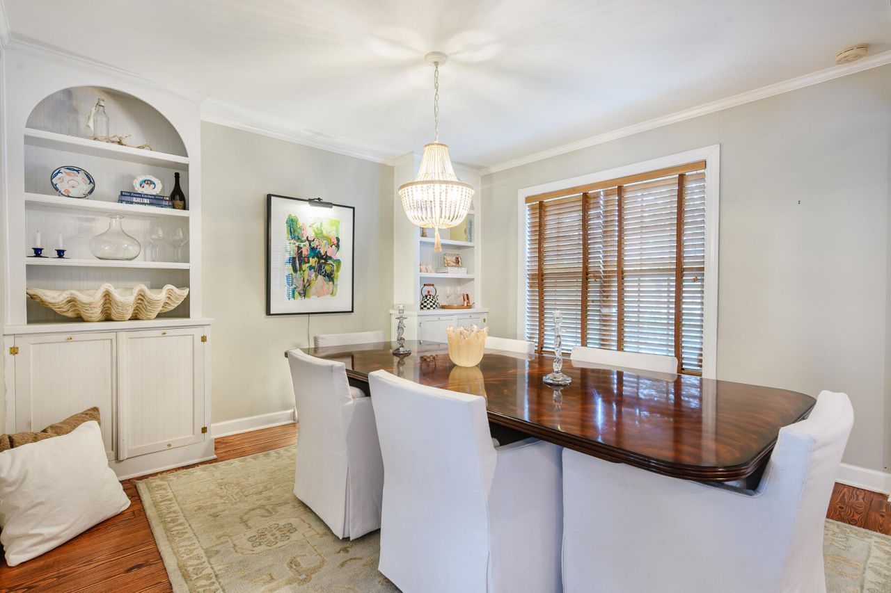 1160 Parkway Drive Photo 14