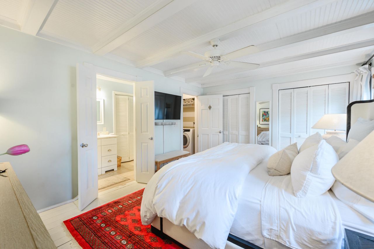 1160 Parkway Drive Photo 19