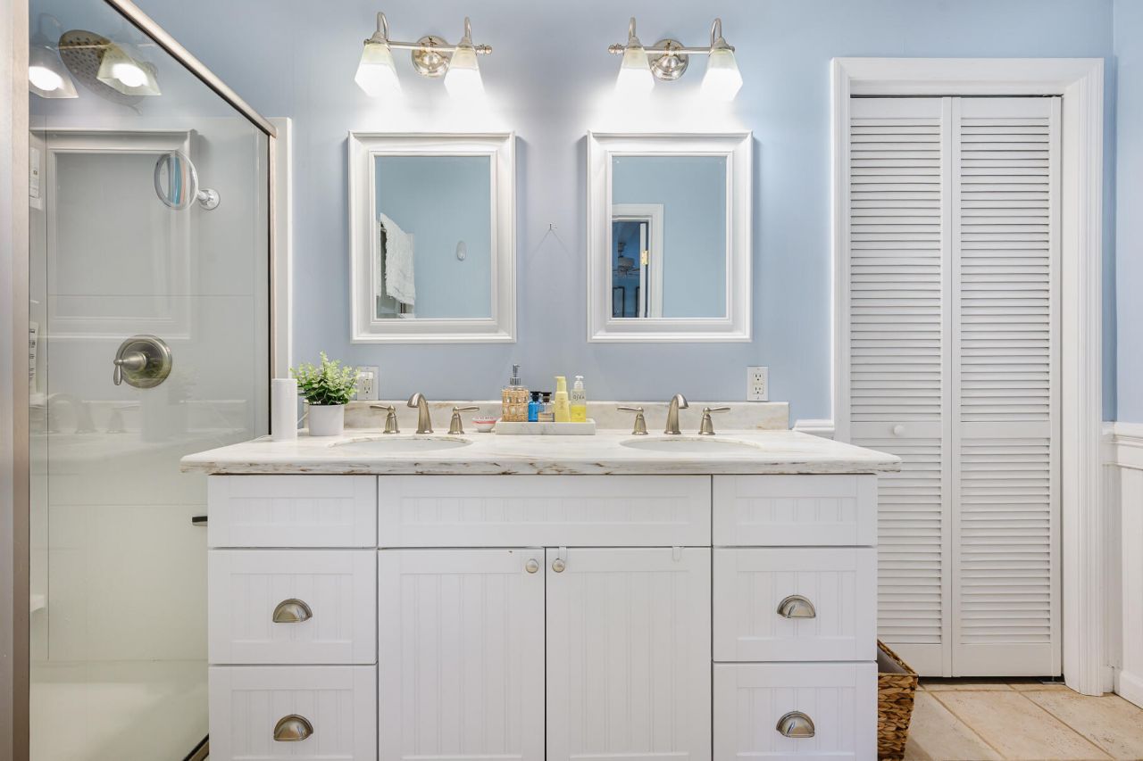 1160 Parkway Drive Photo 20